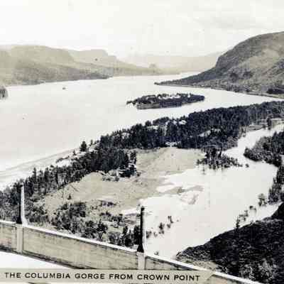 Columbia River Gorge Photo Series - The Columbia Gorge from Crown Point