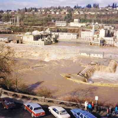 1996 Flood - Willamette Falls - Oregon City