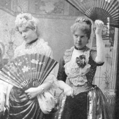 Minnie Charman and Azalia Keating, (Cochran sisters)
