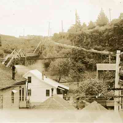 Oregon City 1890 - 7th and 8th Street Steps Along Singer Hill