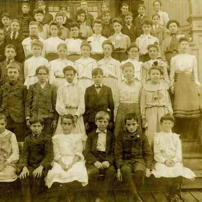 Barclay School Students 1905 - 7th Grade - Oregon City