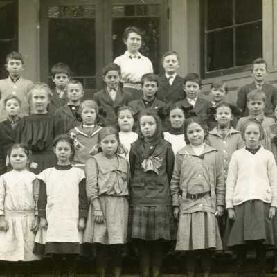 Eastham School Students 1911 - Oregon City