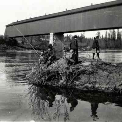 Gladstone Covered Railroad Bridge (High Rocks) 1903