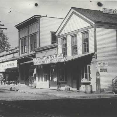Oregon City 1899 - E. G. Caufield Farmer's Store - SW Corner of 8th and Main Street