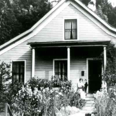 Milln House, Main Street, Oregon City.