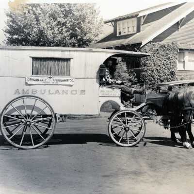Oregon City Horse-drawn Ambulance