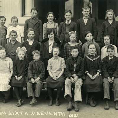 Eastham School Students 1921 - 6th and 7th Grades - Oregon City