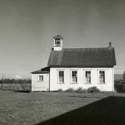 Rural Dell School House