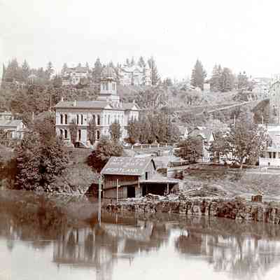 Oregon City 1894 - Clackamas County Court House and Steamboat 8th Street Dock