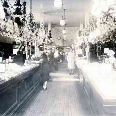 FW Woolworth Store, Oregon City.