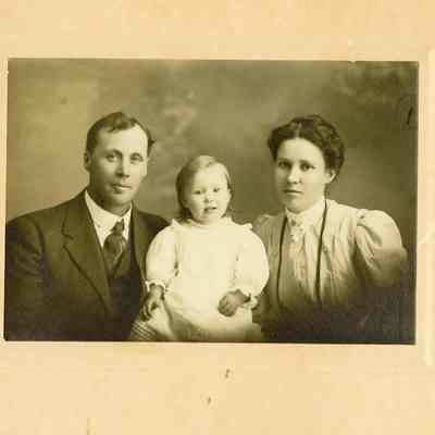 Ryckman, Matt, Jessie (Talbert) and child