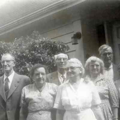 Burns Family Collection – Unknown Family Group