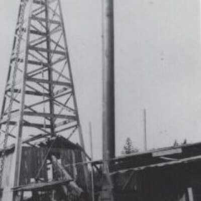 Carver Oil Well 1910