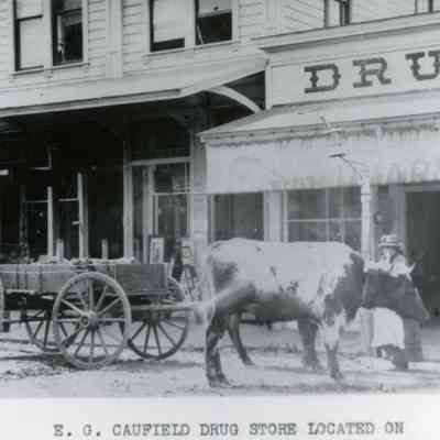 Oregon City 1886 - E. G. Caufield Drugstore