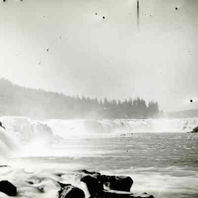 Willamette Falls Before Development