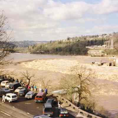 1996 Flood - Willamette Falls - Oregon City Oregon - Overlook in foreground