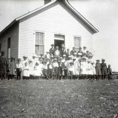 Maple Lane School Students 1900