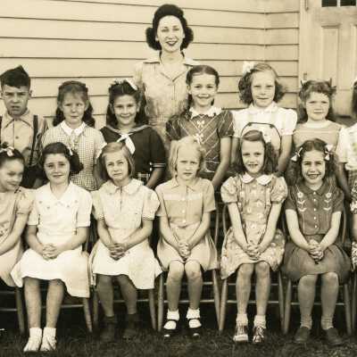 Mt. Pleasant School Students 1945 - 2nd Grade