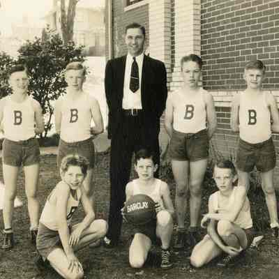 Barclay School Students - Basketball Team