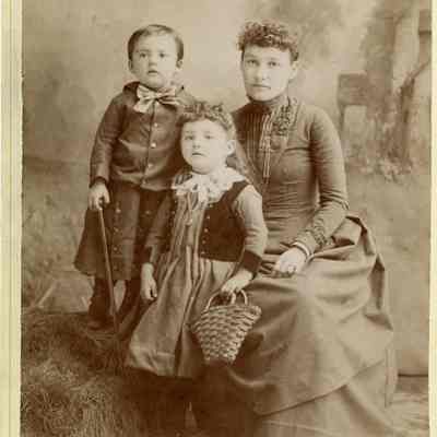 Hurlburt, Louise (Johnson) Lena and Claud