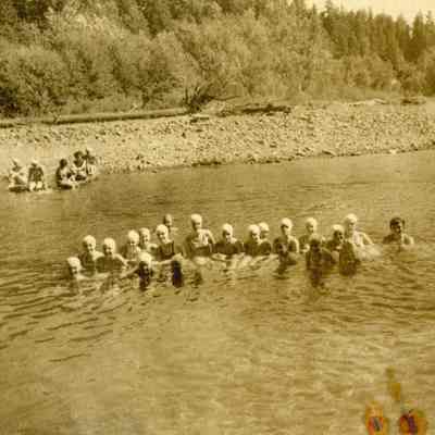 Camp Onahlee 1949 - Campers Swimming