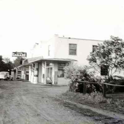 Burns Family Collection - Palace Garage - Park Place, Oregon