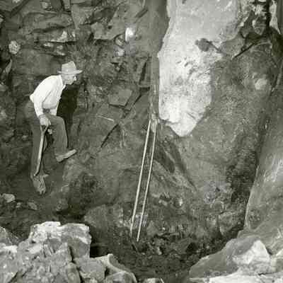 Oregon City Elevator Construction 1954