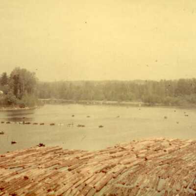 Log Rafts on Willamette