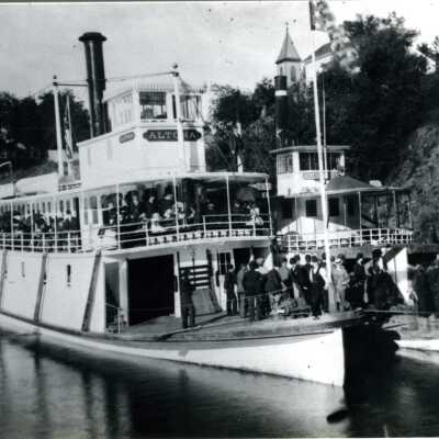 Steamboats "Altona" and "Latona" - 1895 - 8th Street Dock Oregon City
