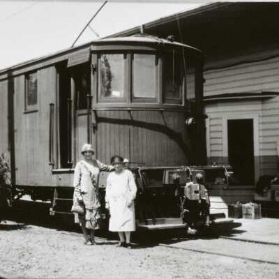 Estacada Railroad Motor and Station 1905