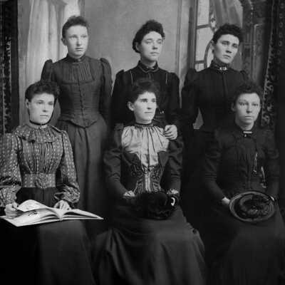 Ada Bedwell's Family Portrait.