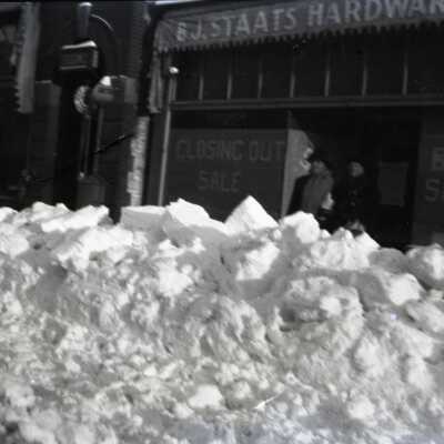 516 Main Street, 22 inches of Snow 1919