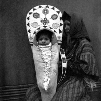 Wife of Chief Peo and grandchild.: Copyright: Clackamas County Historical Society; Origsize: 6x8; Origformat: Print-Photographic