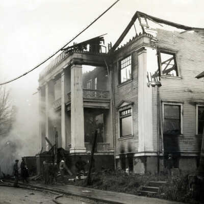 Oregon City 1922 - Elks Lodge After Fire