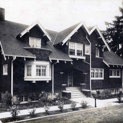 Dr. Sommer's Residence at the northwest side of 10th and Water Avenue - 1001 Water Avenue.