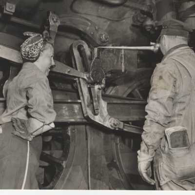 Locomotive 1942