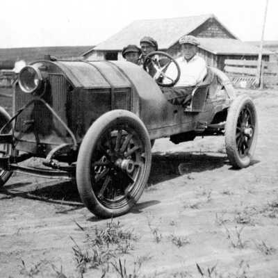 The Flynn Boys in a "Cole" Auto.