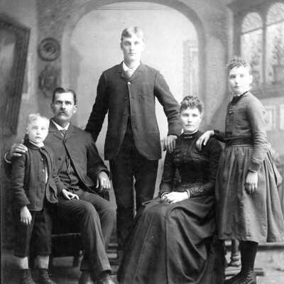 Philander T. Davis Family