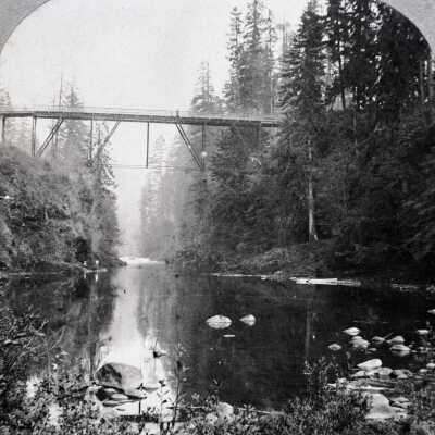 Estacada 1900 - Bridge over Clackamas River