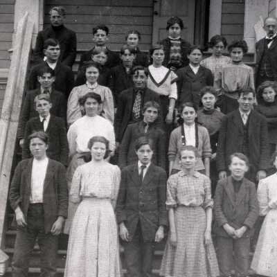 Oswego School, Grades 7, 8, and 9.