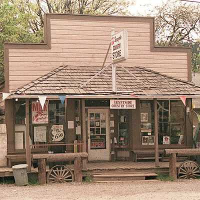 Sunnyside Country Store in 1988.: Copyright: Clackamas County Historical Society; Origformat: Other