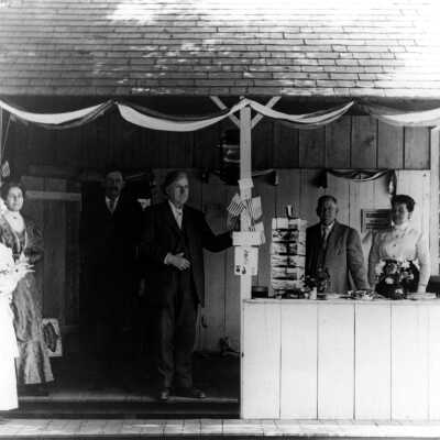 Gladstone Chautauqua Park - Eva Emery Dye and Charles Dye. Mr. and Mrs. Harvey Cross
