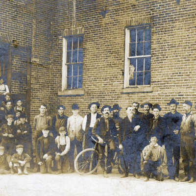 Oregon City Woolen Mill Employees.