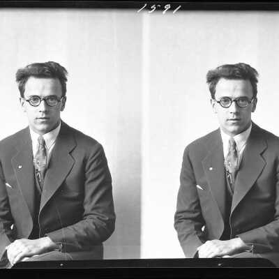 Photograph of a man for J. Janowski - May 1930 - Negative