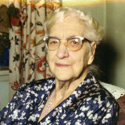 Closeup from previous photo - Mertie's guest