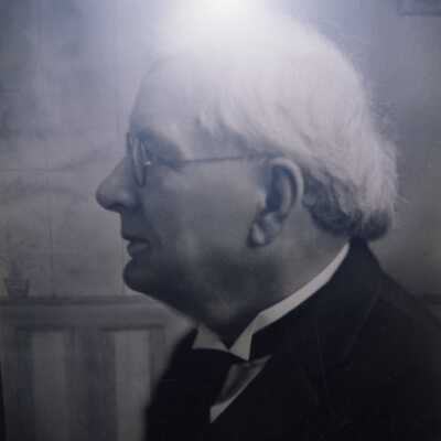 Charles Dye