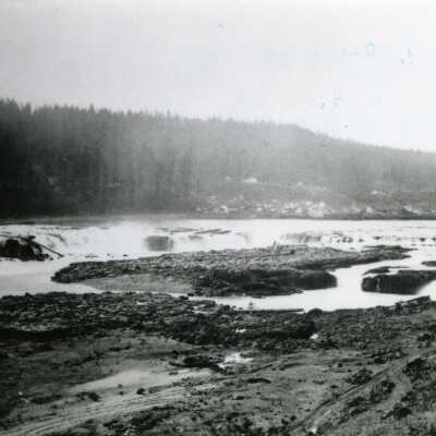 Willamette Falls and Canemah from West Linn