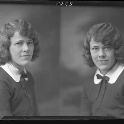 Photograph for Evelyn Burman - November 1929 = Negative