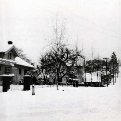 E. G. Caufield House - 1104 Washington Street