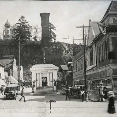 Oregon City Liberty Loan Temple and Old Elevator 1918